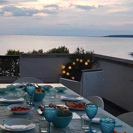 Suite Con Terrazzo Sul Mare E Discesa In Spiaggia A Gallipoli Ngoại thất bức ảnh