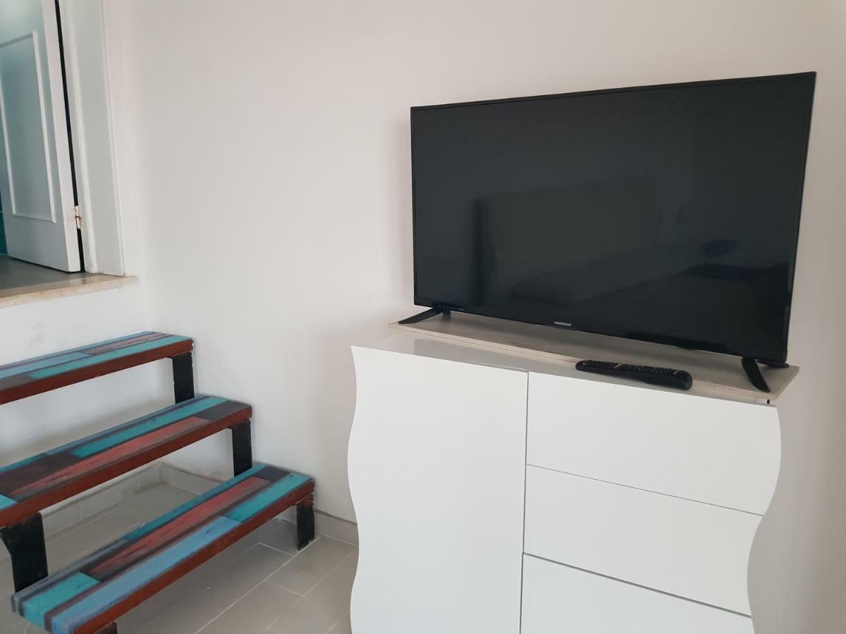 Suite Con Terrazzo Sul Mare E Discesa In Spiaggia A Gallipoli Ngoại thất bức ảnh